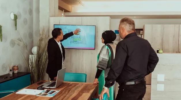 Real Estate Digital Signage